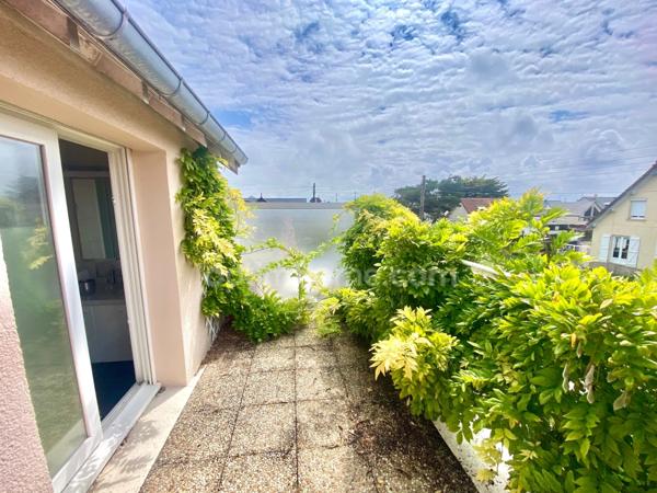 Maison à vendre OUISTREHAM avec vues mer des chambres - Tout proche de la plage - Emplacement ultra recherché !