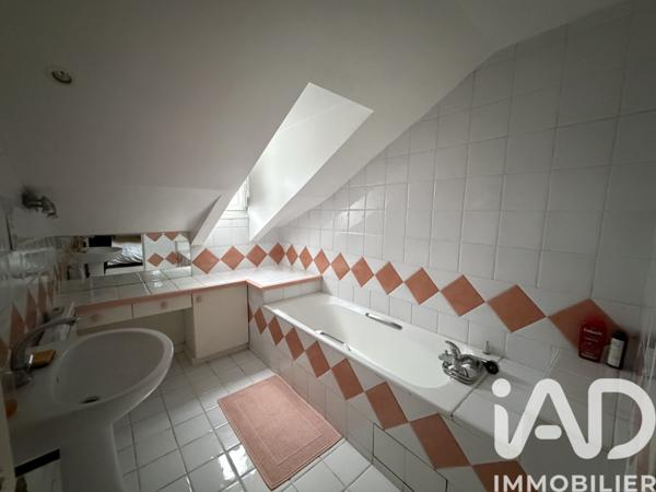 Maison à vendre 7 pièces 195 m² Valréas