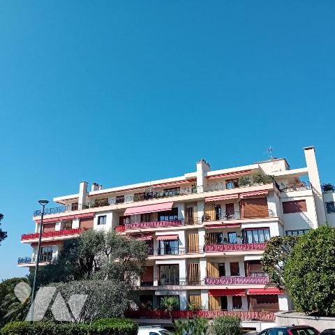 APPARTEMENT 3/4 PIECES - EXTERIEUR 80 m²