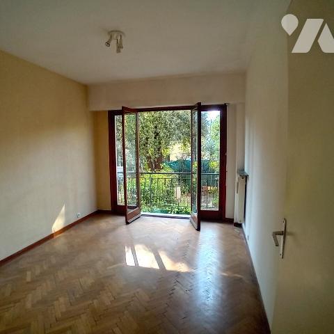 APPARTEMENT 3/4 PIECES - EXTERIEUR 80 m²