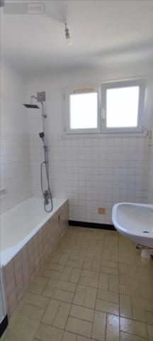 Maison à vendre à Rieux dans le Morbihan (56350), ref : 143/211M