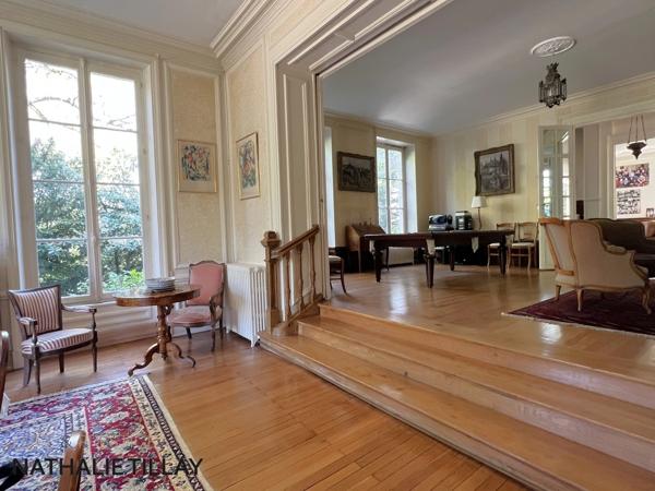 OLIVET , bord du Loiret, maison de Maître à vendre 418 m² habitables , parc arboré et paysagé de 4337 M²