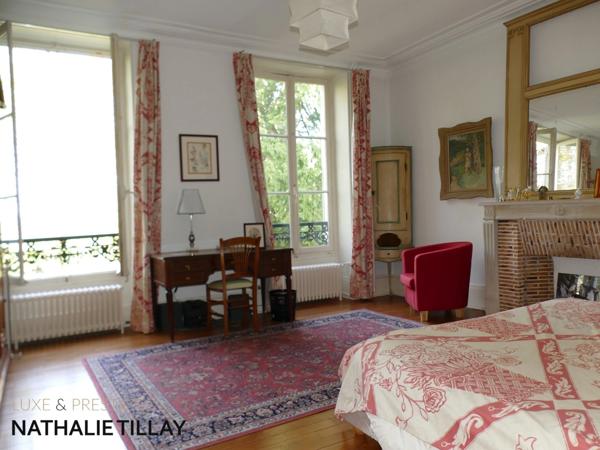 OLIVET , bord du Loiret, maison de Maître à vendre 418 m² habitables , parc arboré et paysagé de 4337 M²
