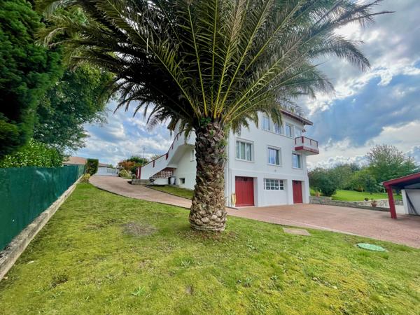 Maison à vendre  6 pièces - 200 m2 ARCANGUES - 64