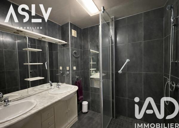 Appartement à vendre 4 pièces 70 m² Toulon