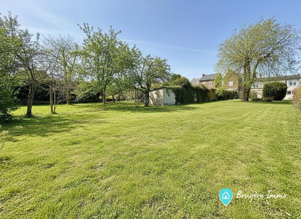Maison mitoyenne 1 côté à vendre, 8 pièces - Hirson 02500