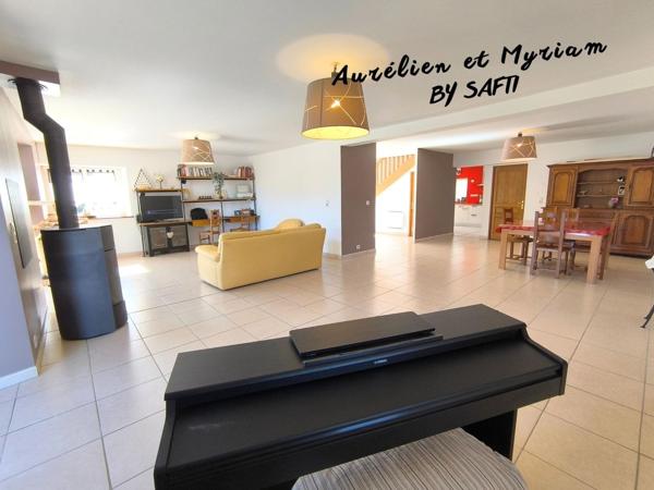 Maison de caractère entièrement rénovée – 210 m²