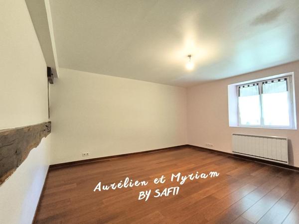 Maison de caractère entièrement rénovée – 210 m²