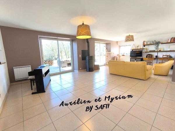 Maison de caractère entièrement rénovée – 210 m²