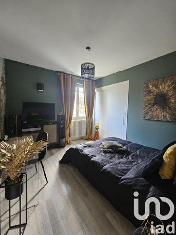 Maison de ville 5 pièces de 147 m² à Soyaux (16800)