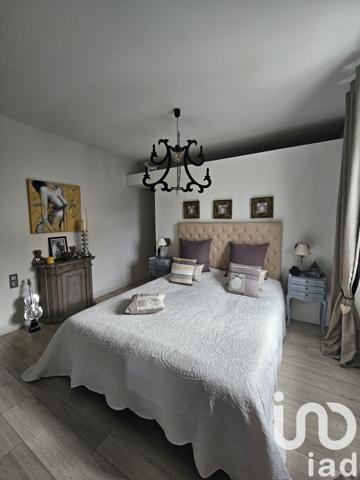 Maison de ville 5 pièces de 147 m² à Soyaux (16800)