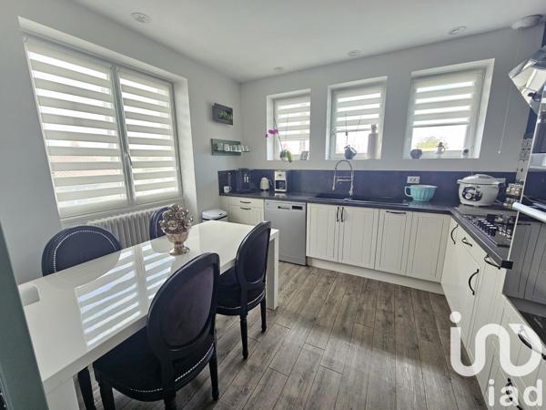 Maison de ville 5 pièces de 147 m² à Soyaux (16800)