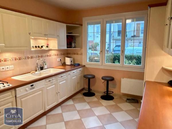 Maison à louer 4 pièces 93.7m²