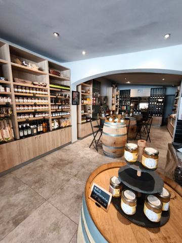 Fond de commerce 120m2 - Pérussonne