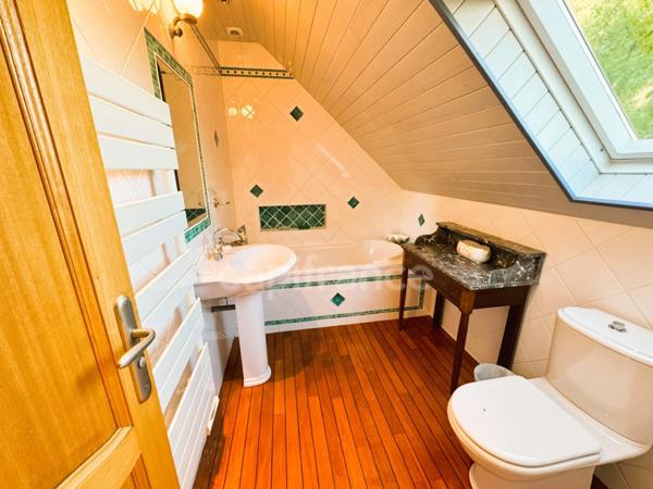 Propriete à vendre 7 pièces PLOUNEOUR TREZ / BRIGNOGAN- PLAGES (29)