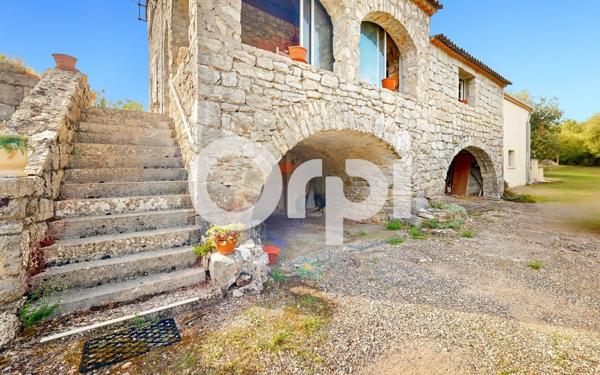 Maison à vendre    7 pièces •  Labeaume