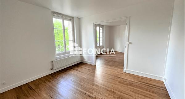 Location Appartement 4 pièces 70 m² - Flers 61100