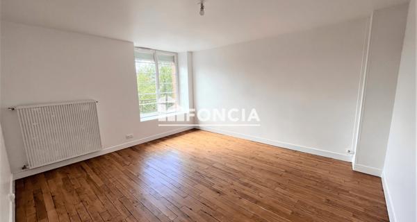 Location Appartement 4 pièces 70 m² - Flers 61100