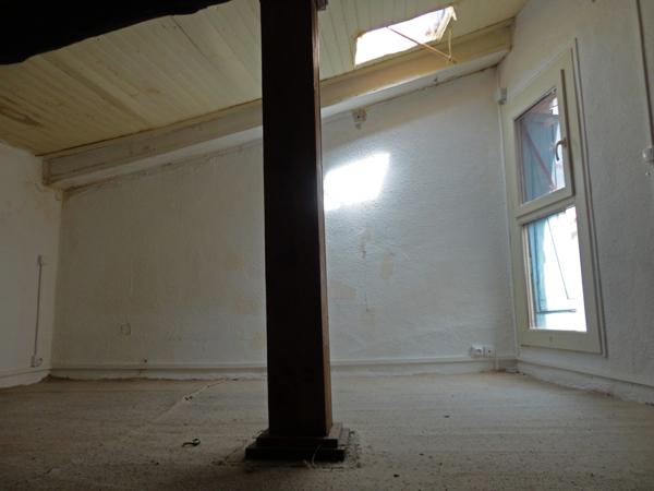 Dpt Pyrénées Orientales (66), à vendre ILLE SUR TET maison P3 de 43 m² à rénover