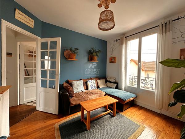 Viroflay - Charmant 2 pièces avec beau jardin commun au calme! €222 000 ** - Référence 606-C