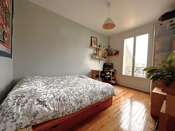 Viroflay - Charmant 2 pièces avec beau jardin commun au calme! €222 000 ** - Référence 606-C