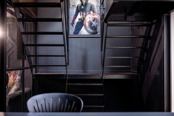 LYON 7 GERLAND. Un loft de caractère de 226m2- Ancien studio de danse réhabilité