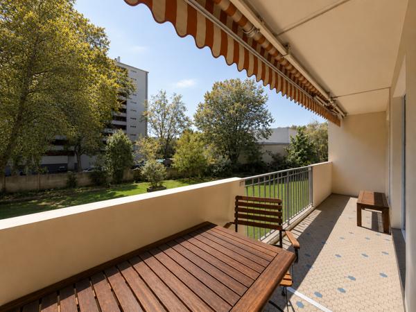 TOTEM - TOLSTOÏ - T3 rénové avec balcon, vue jardin et stationnement Villeurbanne (69100)