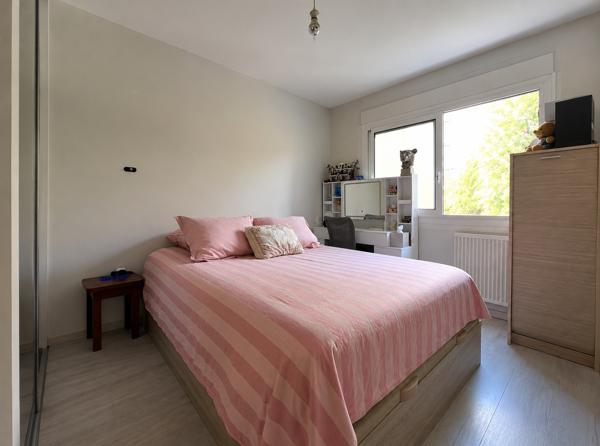 TOTEM - TOLSTOÏ - T3 rénové avec balcon, vue jardin et stationnement Villeurbanne (69100)
