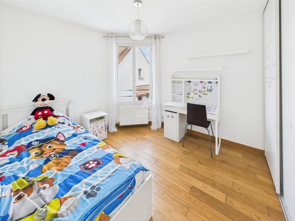 Maison à vendre €655 000 ** - Référence 877