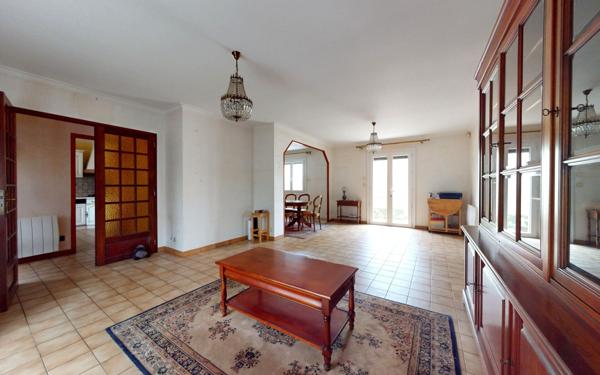 Maison à vendre    5 pièces •  Carquefou