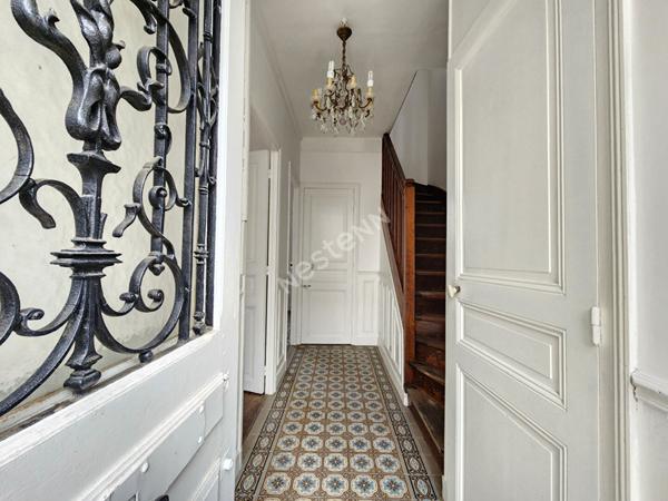 NANTERRE - Quartiers des musiciens : Maison 4 pièces avec dépendances