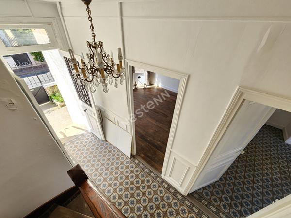 NANTERRE - Quartiers des musiciens : Maison 4 pièces avec dépendances