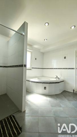 Maison à vendre 6 pièces 170 m² Arques