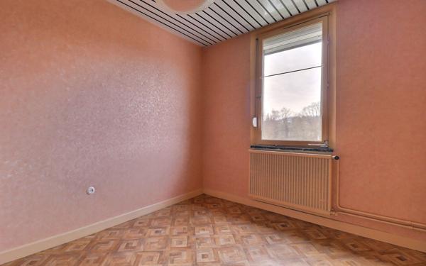 Maison à vendre    4 pièces •  Creutzwald