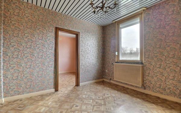 Maison à vendre    4 pièces •  Creutzwald