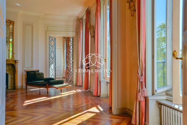 APPARTEMENT DE RECEPTION