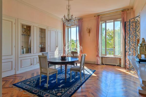 APPARTEMENT DE RECEPTION