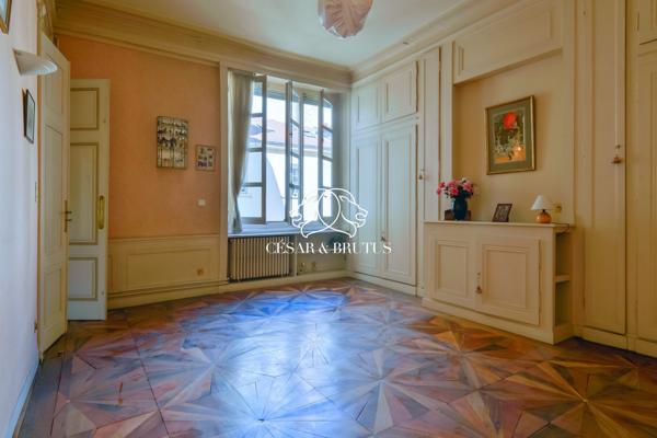 APPARTEMENT DE RECEPTION
