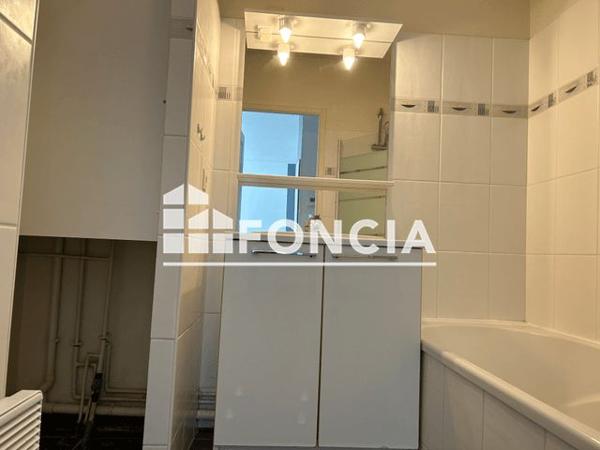 Location Appartement 2 pièces 37.9 m² - 3 RUE XAVIER ALLAINGUILLAUME Lorient 56100