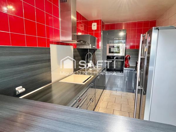 Appartement T5 100m2 avec place de parking privée