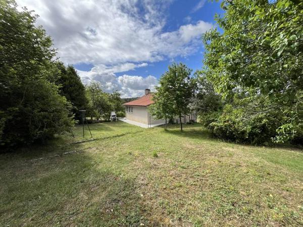 Maison à louer 780 € CC Rudeau-Ladosse 6 p 121 m² DPE C