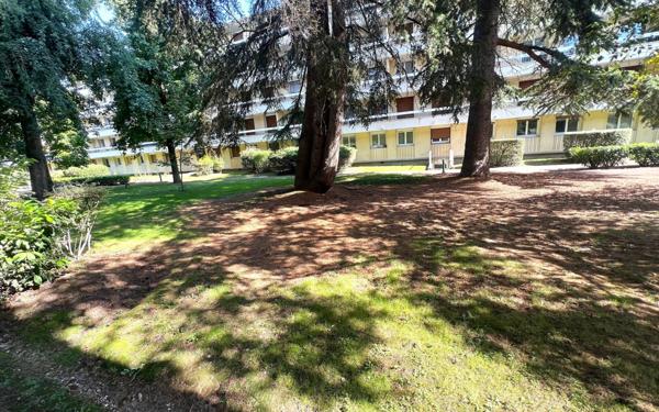 Appartement à vendre    3 pièces • 73,66 m2 Livry-Gargan