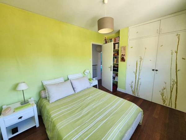 Jolie maison familiale à proximité des commodités