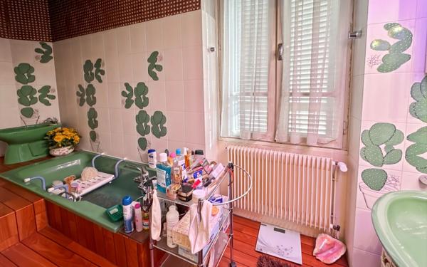 Maison à vendre    6 pièces • 172 m2 Périgueux