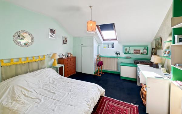 Maison à vendre    6 pièces • 172 m2 Périgueux