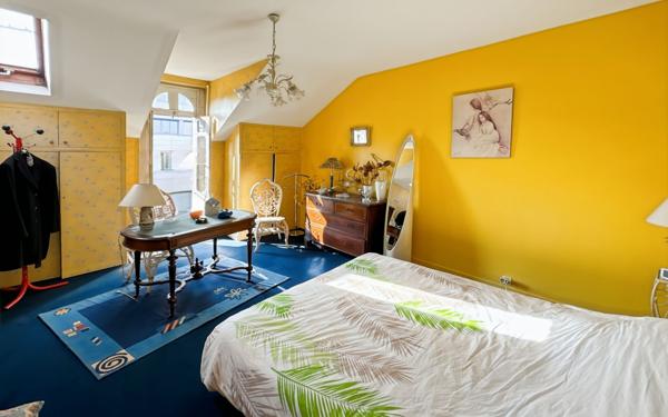 Maison à vendre    6 pièces • 172 m2 Périgueux