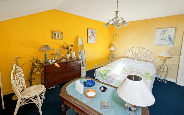 Maison à vendre    6 pièces • 172 m2 Périgueux