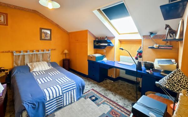 Maison à vendre    6 pièces • 172 m2 Périgueux