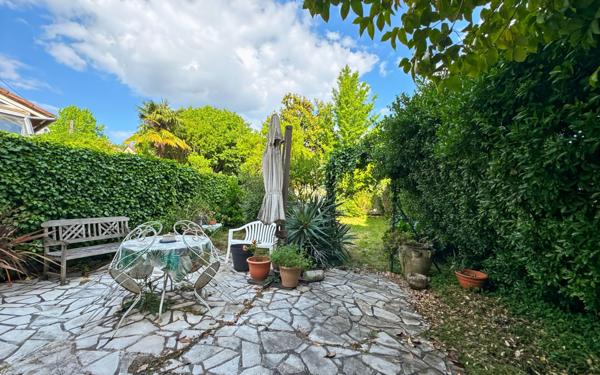 Maison à vendre    6 pièces • 172 m2 Périgueux