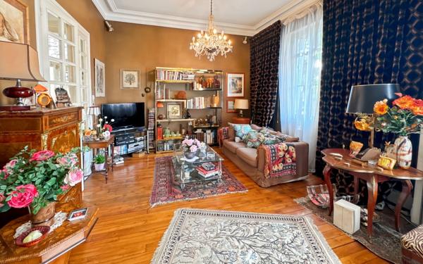 Maison à vendre    6 pièces • 172 m2 Périgueux